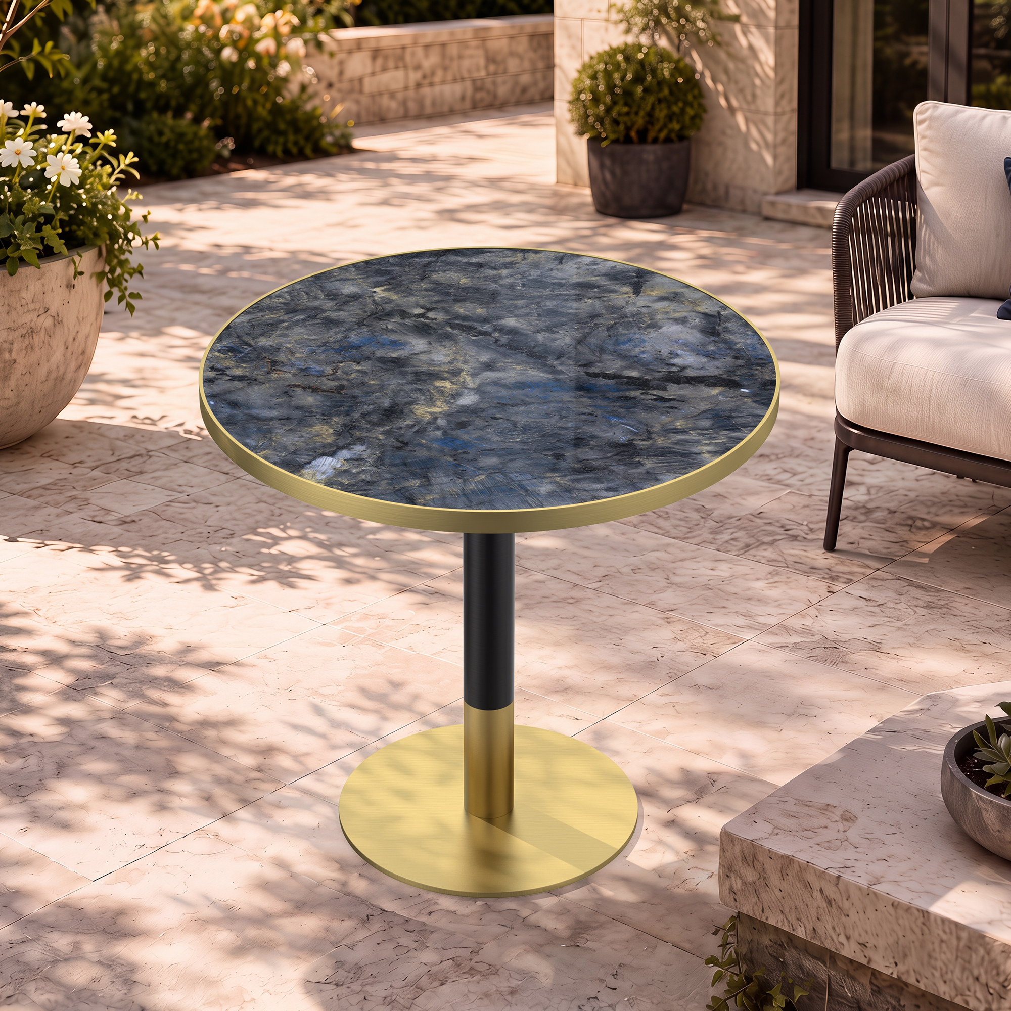Sapphire Round Table — scene